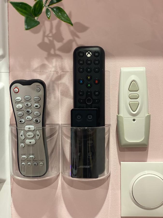 Capsule Color Deluxe I Balnéo I écran Cinéma I Console De Jeux